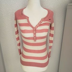 PINK AND WHITE STRIPPED HOLLISTER QUARTER SLEEVE
